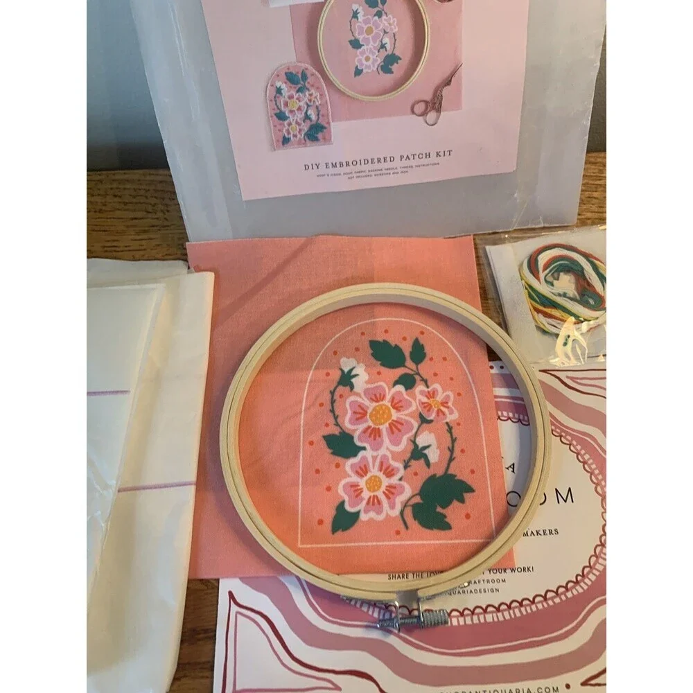 Antiquaria DIY Embroidery Kit: Roses Embroidery Patch Kit Craft Pink Floral New